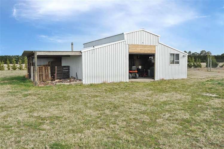 2195 South Eyre Road West Eyreton_18