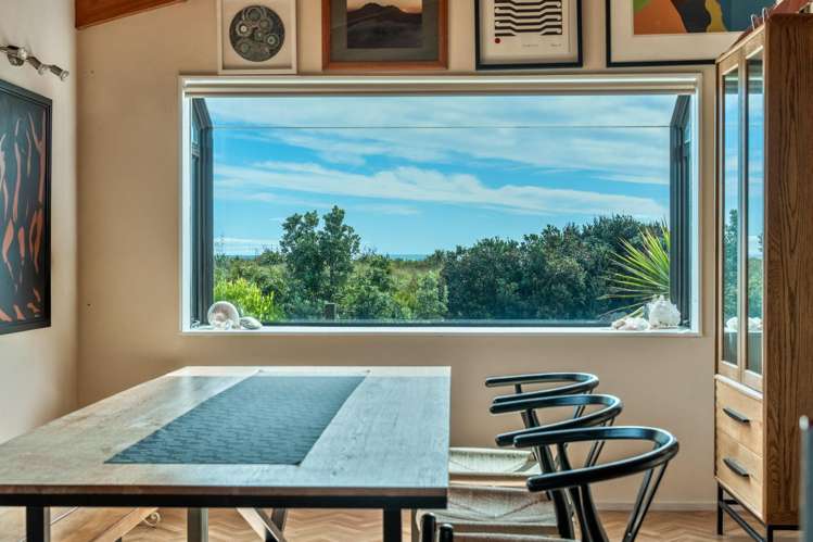 9 Moana Street Otaki Beach_17