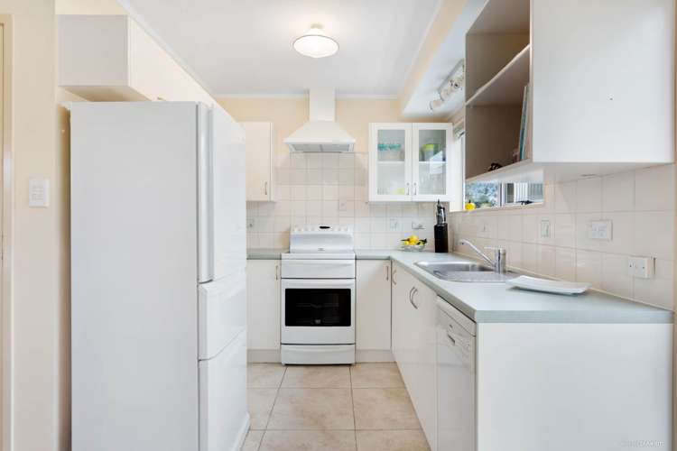 1/29 Mayall Avenue Beach Haven_11