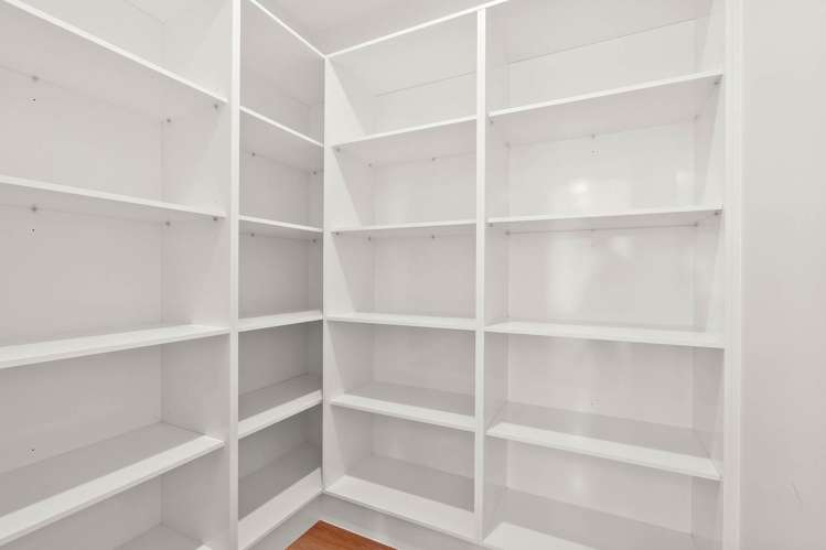 13 Tipu Crescent Wainui_21