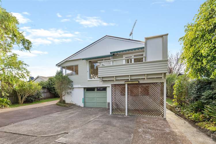 6 Raines Avenue Forrest Hill_18
