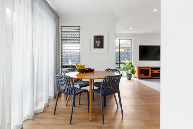 8 Parkside Drive Huntington_4