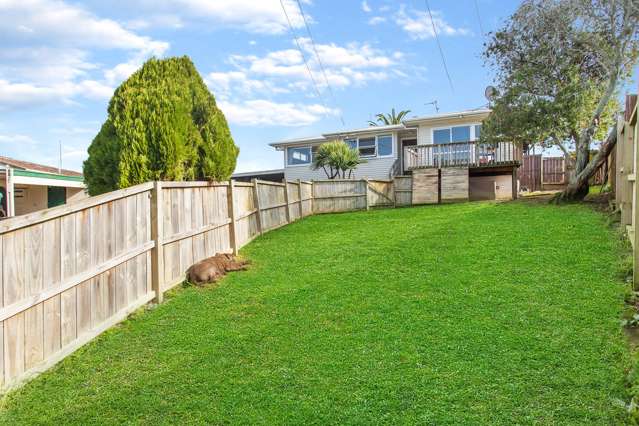 8 Lympne Lane Mangere_1