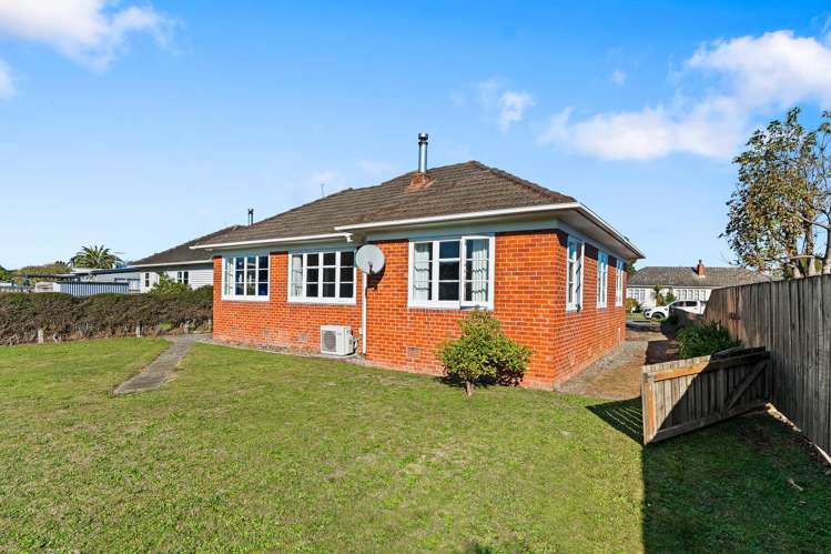 16 Mcgregor Crescent Masterton_15