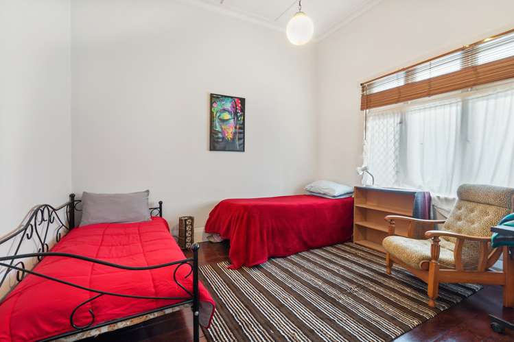 2 Huapai Street Onehunga_12