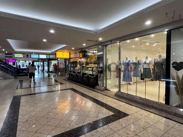 G18/239 Queen Street City Centre_1