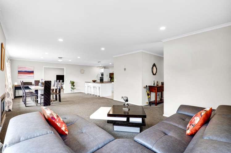 16 Ryder Drive Waiwhakaiho_5