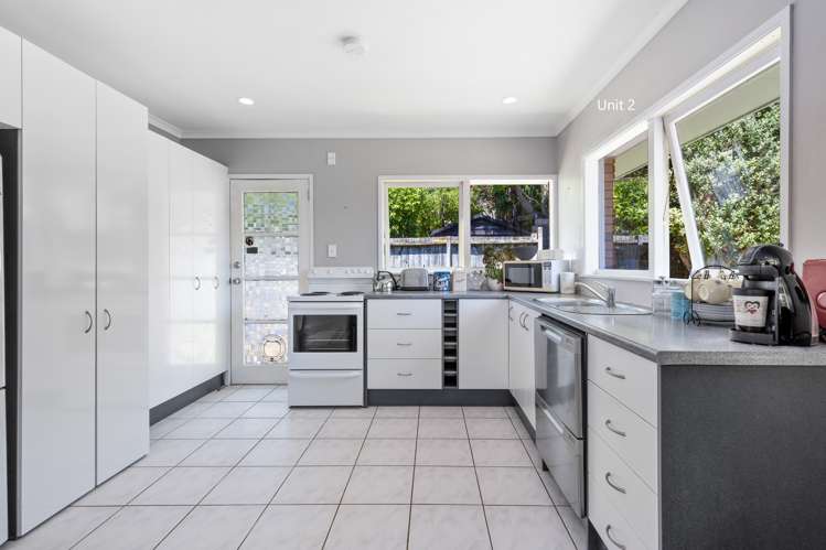 1/1 Cambria Road Devonport_11