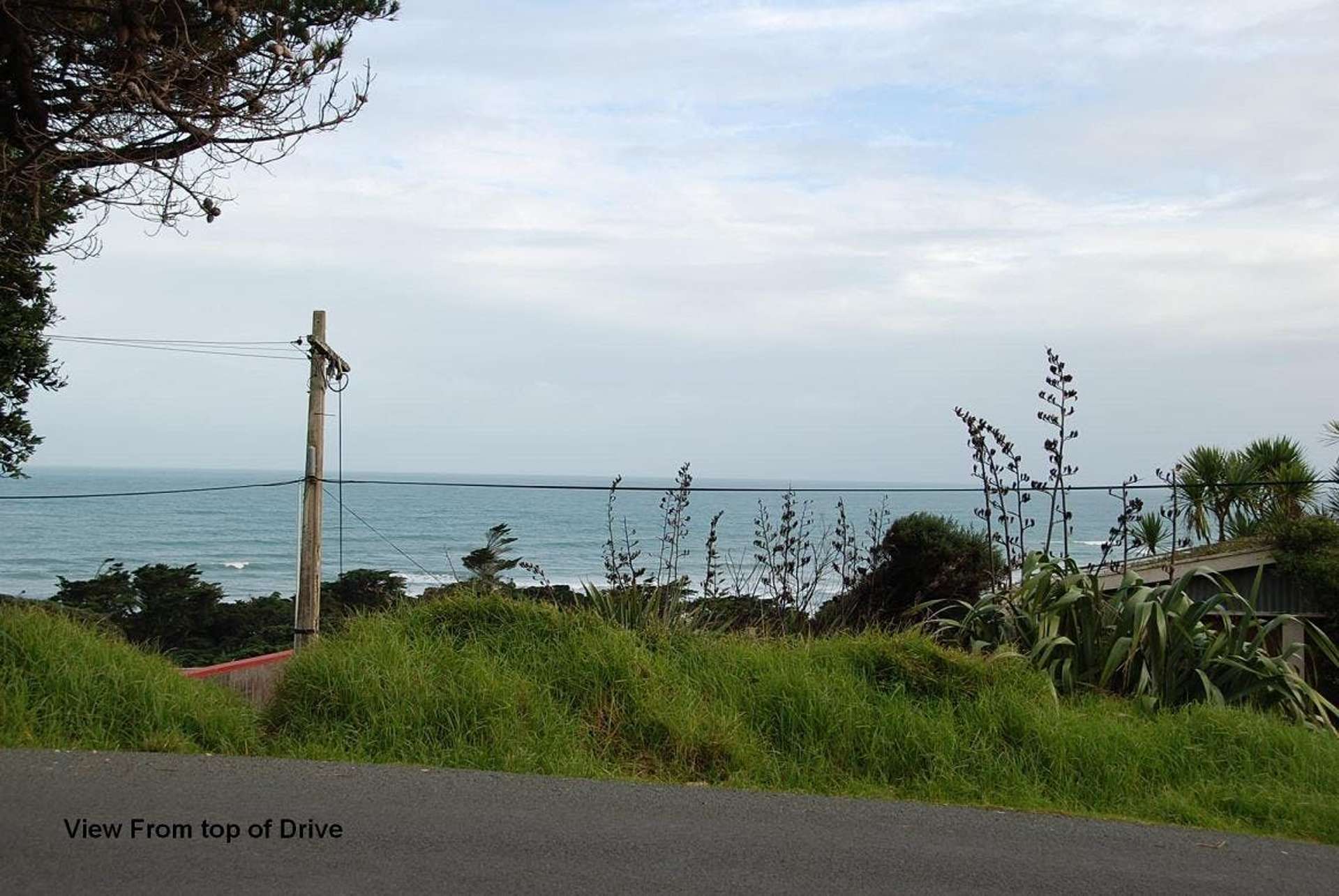 32 Domain Crescent Muriwai_0