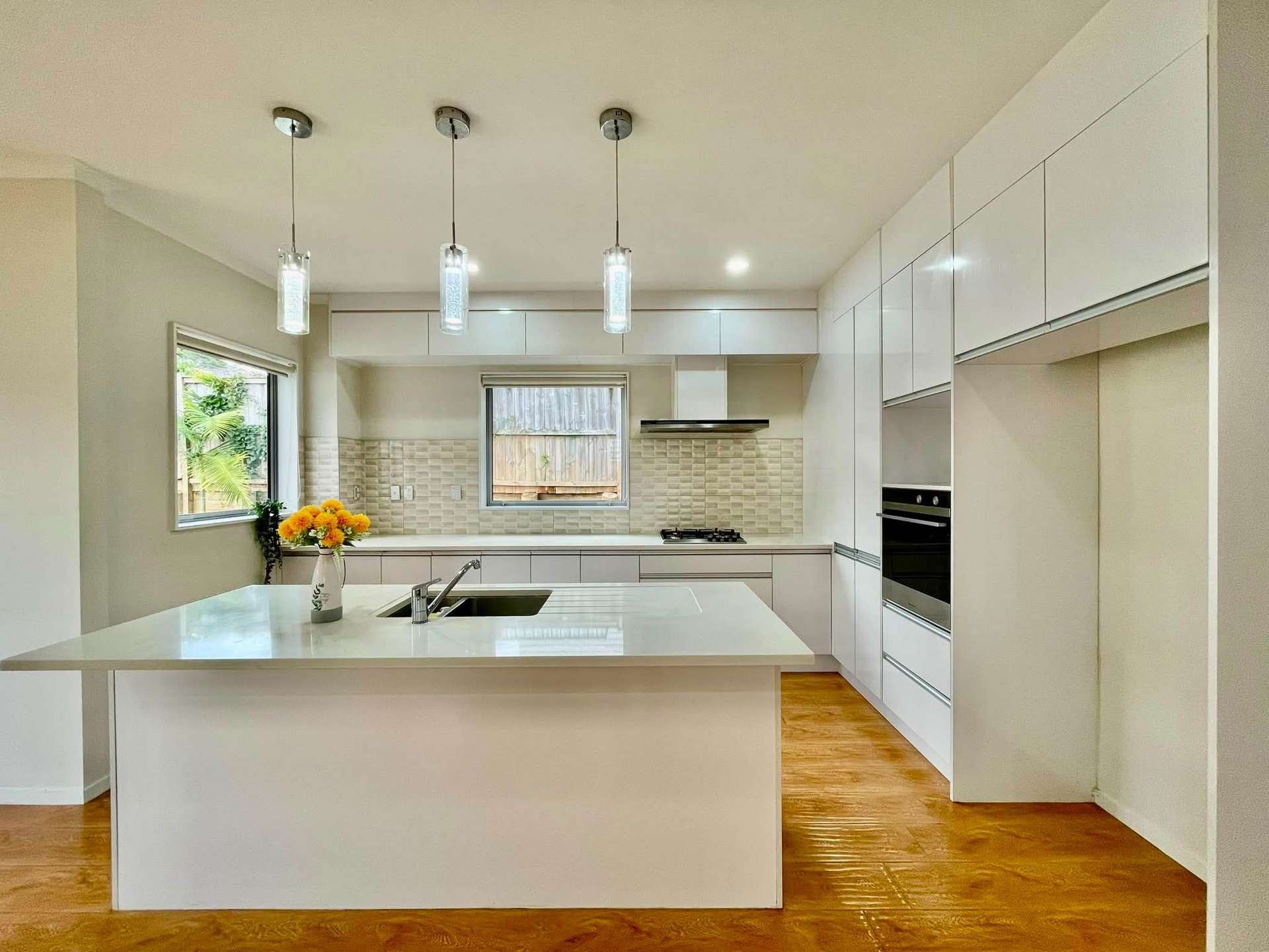 9 Evelina Lane Flat Bush_0