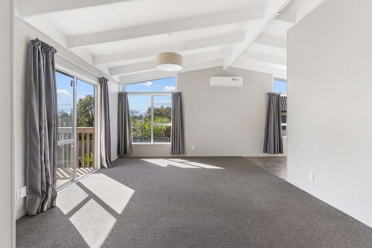 32 Glennandrew Drive_2