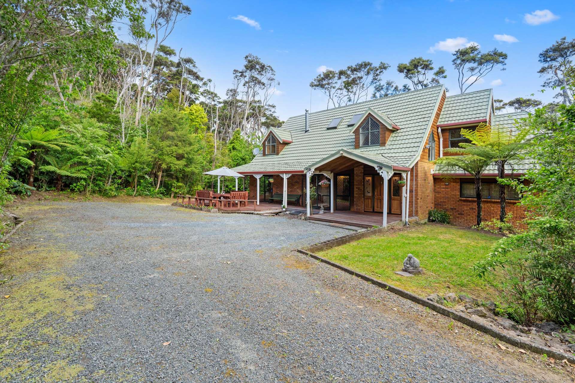 8 Chenery Road Red Beach_0