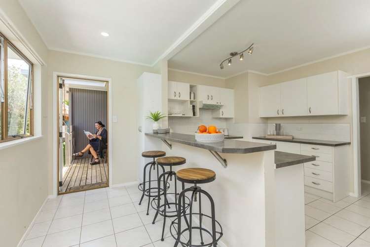 36 James Evans Drive Northcote_5