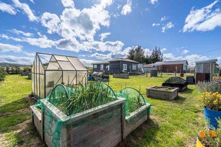 81 Main Street Wairio_15