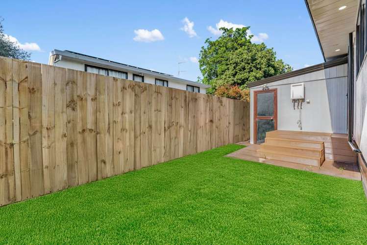 2/34 Ferndale Road Mt Wellington_18