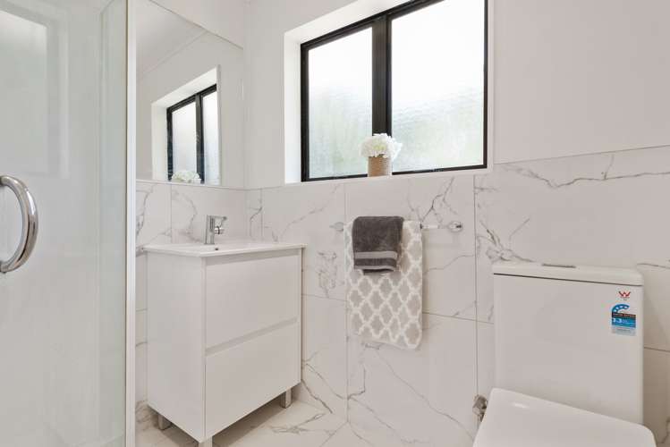 1/1 Begbie Place Sandringham_8