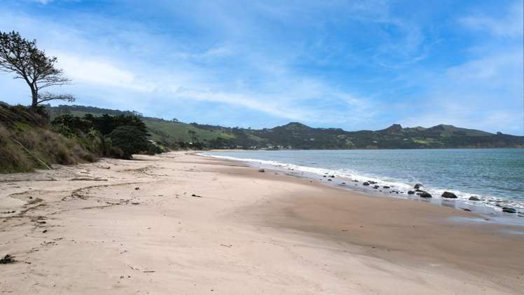 219 Hokianga Harbour Drive Omapere_14