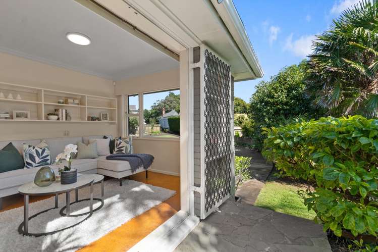 6A Claude Road Epsom_23