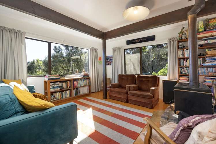165 Lone Kauri Road Karekare_8