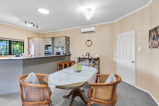 20 Paraekaretu Street Hunterville_4