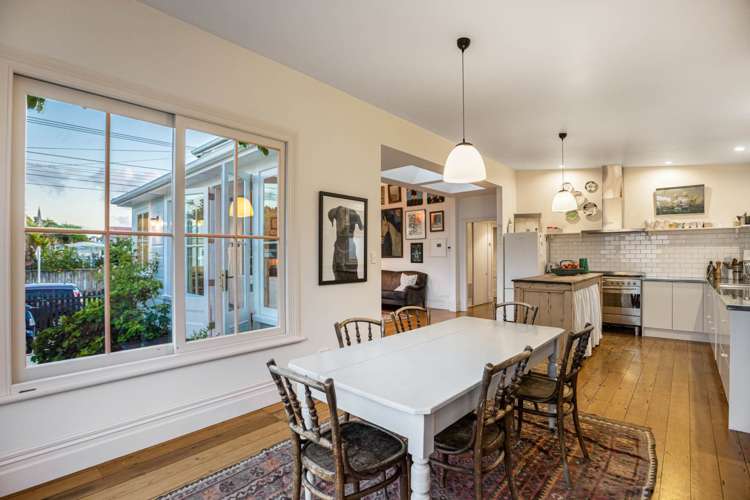 116 Victoria Road Devonport_17