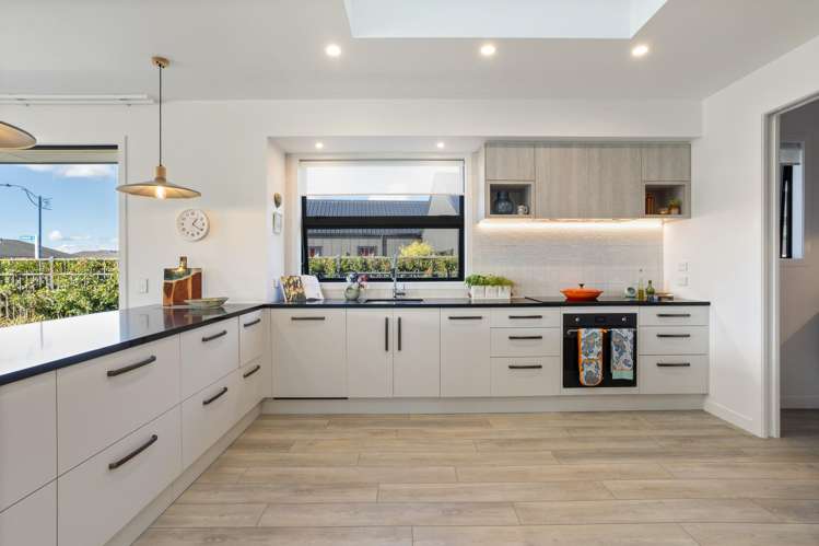 2 Ngaroma Crescent Whitianga_9
