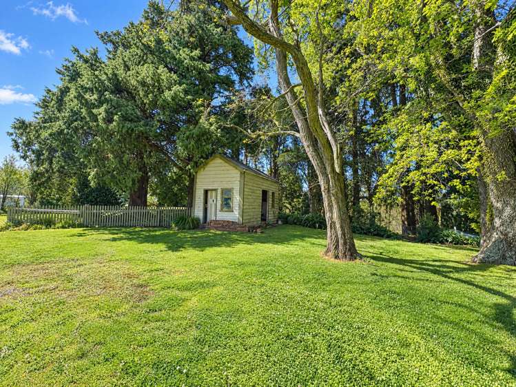 258 Smith Road Dannevirke_16