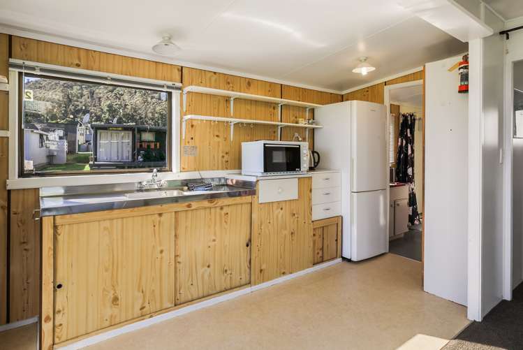 H2/473 Thames Coast Road Thames-coromandel_2