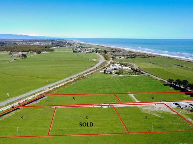 4 52 Greyhound Road Hokitika_1