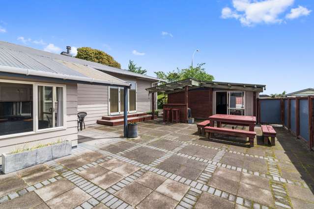 122 Malfroy Road Victoria_4