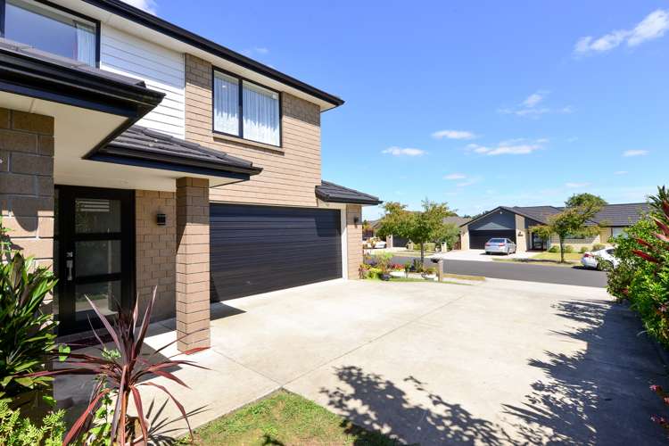 35 Cabourne Drive Glenview_1