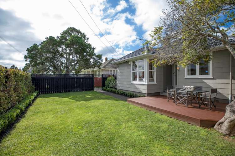 53 Caen Road Panmure_1