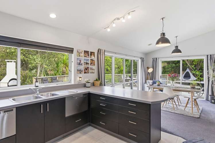 132 Maui Pomare Road Nikau Valley_22