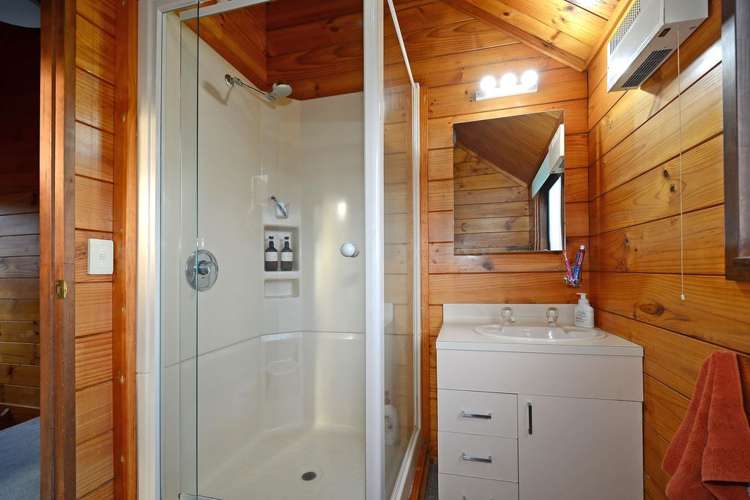 7a Charleston Avenue Boulcott_16