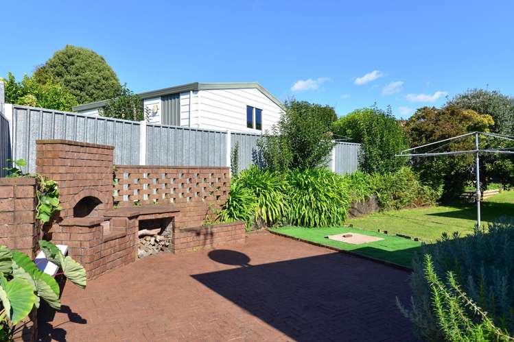 5 Amanda Avenue Dinsdale_19