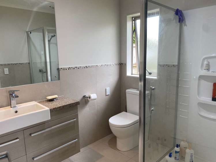 12 Strathaven Road Wattle Downs_10