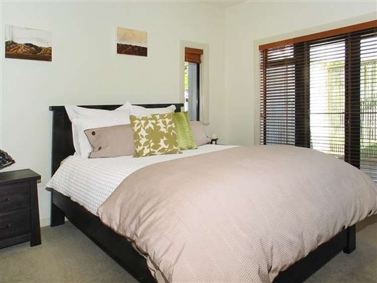 16 Kahurangi Heights Aotea_16