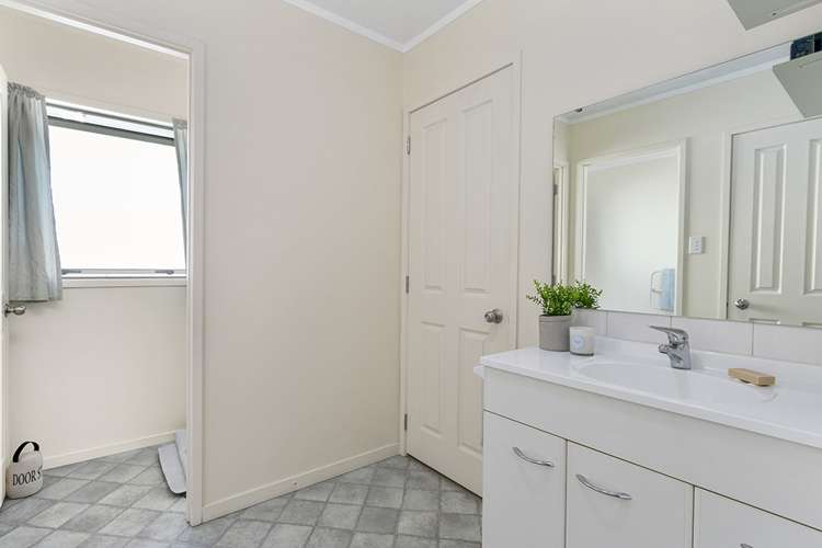 22a Glenorchy Street Glen Eden_9