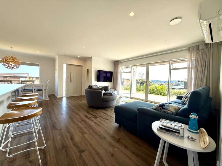 95 Rangitahi Road Raglan_2