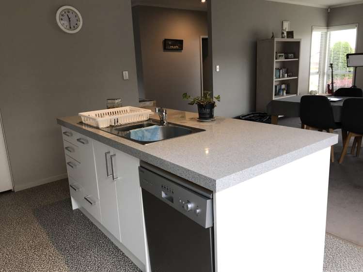 12 Raddington Way Huntington_5