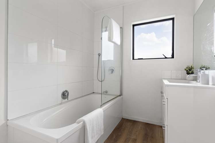 1/95 Hobsonville Road West Harbour_7