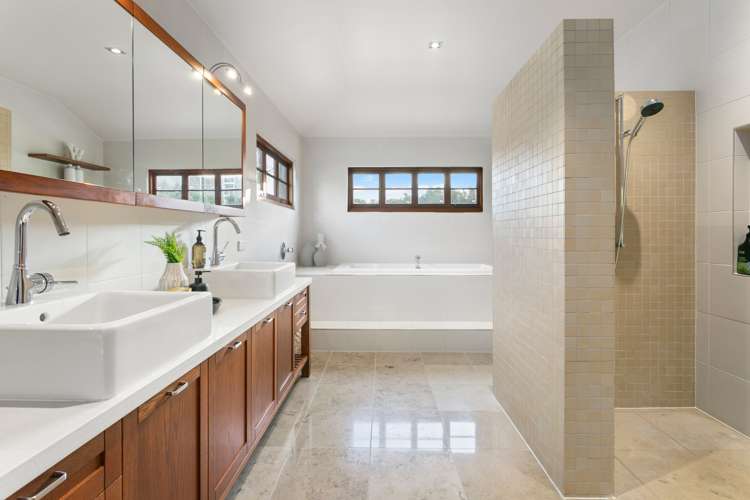 137 Onetaunga Road Chatswood_11