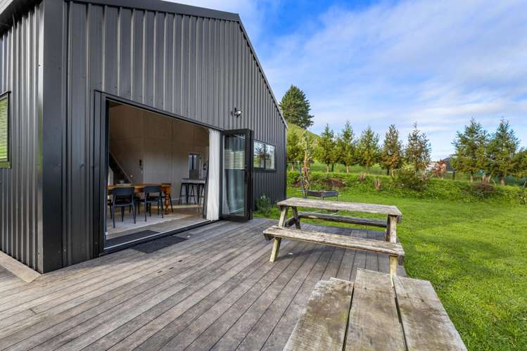 378 Hursthouse Road_5