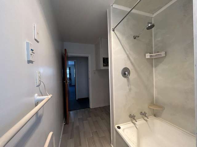 11 Redbridge Lane 1551_4