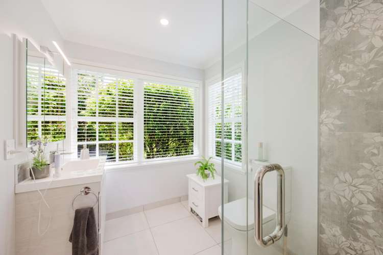 32 Kent Terrace Taradale_6