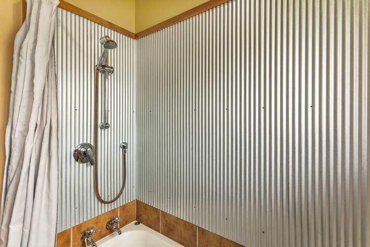 45 South East Highway Whitianga_16