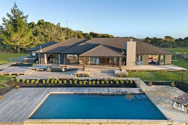 73 Sonja Drive Hunua_18