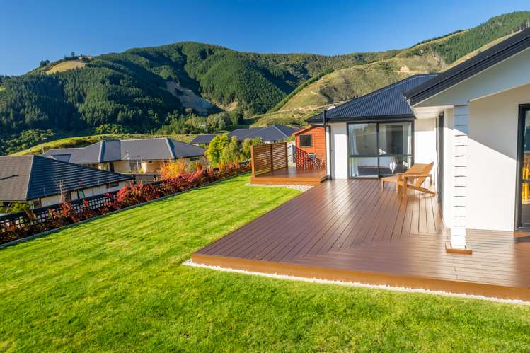 8 Huntaway Close Stoke_19