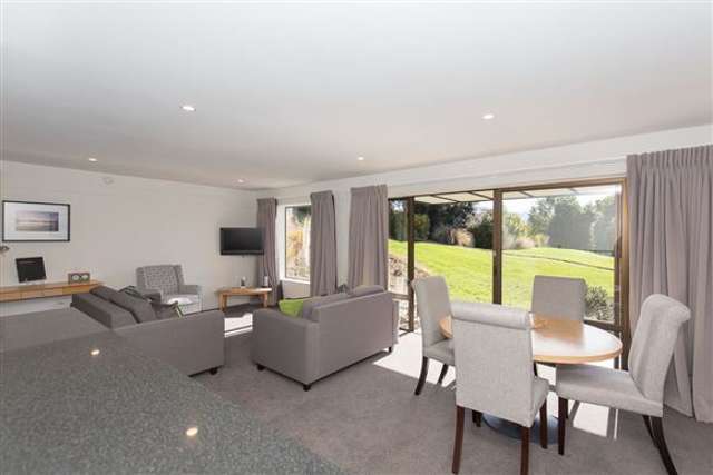 54gat Sargood Drive Wanaka_2