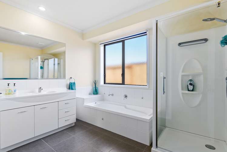 44 Winchester Place Rototuna North_15